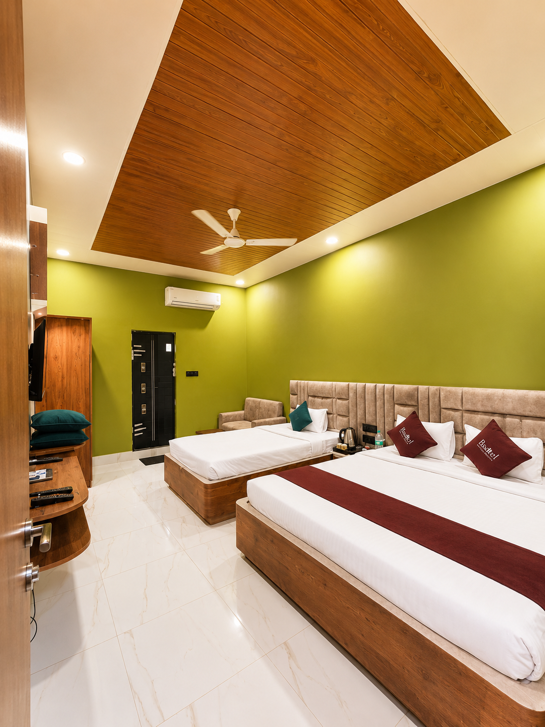 Family Room seating and beds at Asha Palace